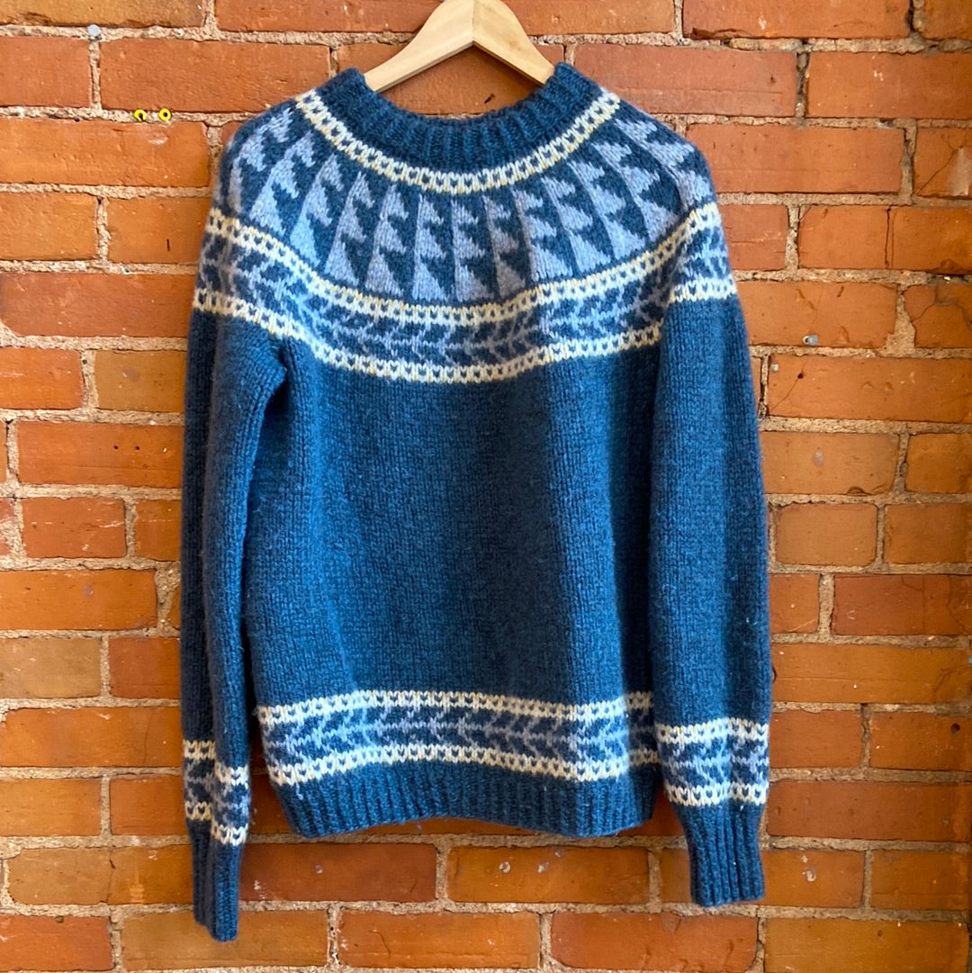 The North Islander Shetland Wool Sweater