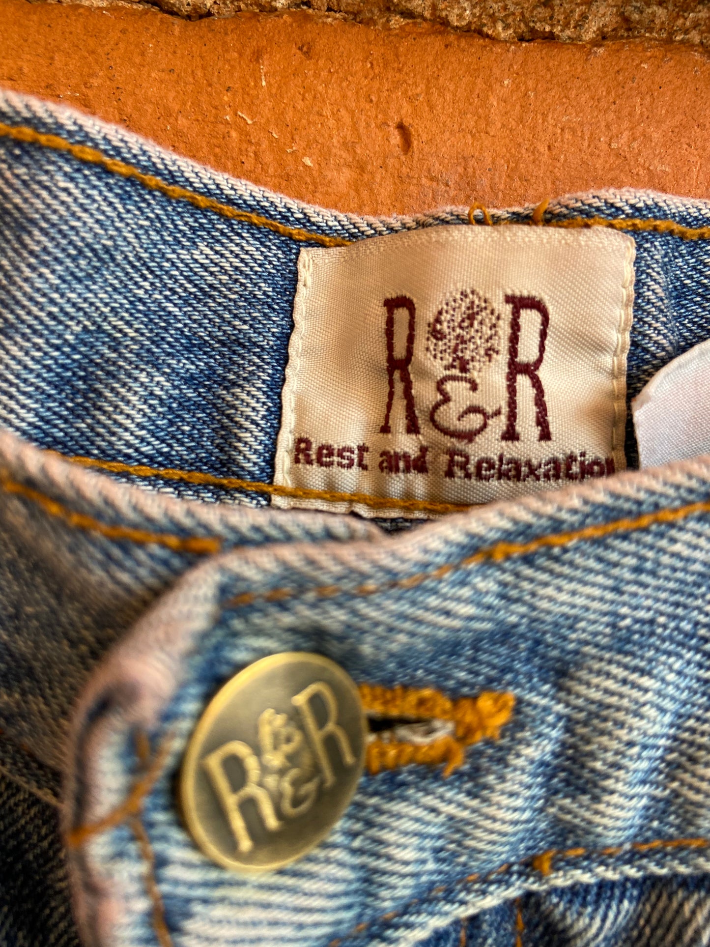 80’s R&R Light Wash Mom Jeans